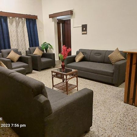 Riverview Guest House Γουβαχάτι Εξωτερικό φωτογραφία